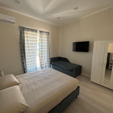 Airport House Apartment Napoli Exterior foto