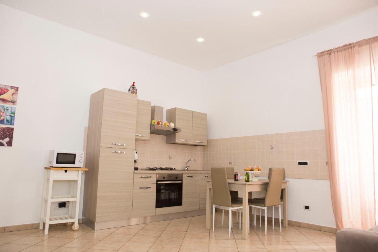 Airport House Apartment Napoli Exterior foto
