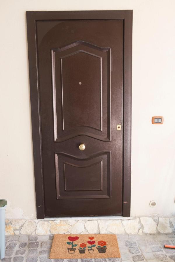 Airport House Apartment Napoli Exterior foto