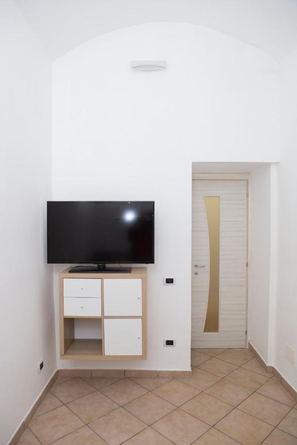 Airport House Apartment Napoli Exterior foto
